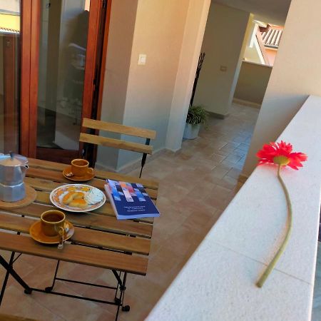 Biby'S Place Apartman Villaputzu Kültér fotó